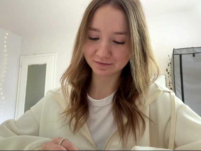 lisasmall live cam on BongaCams