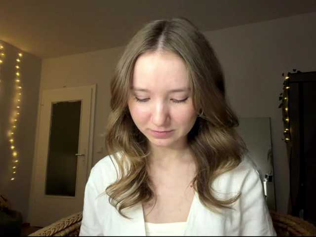 lisasmall live cam on BongaCams