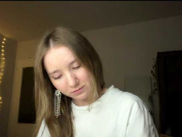 lisasmall live cam on BongaCams