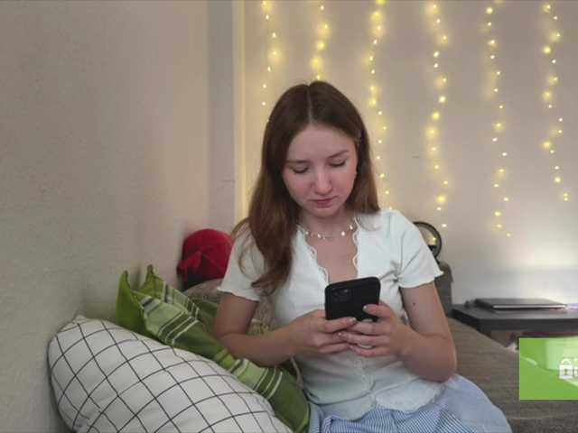 lisasmall live cam on BongaCams