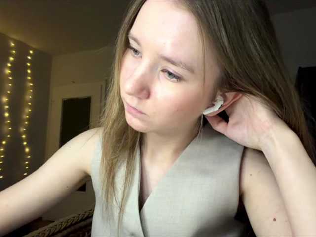lisasmall live cam on BongaCams