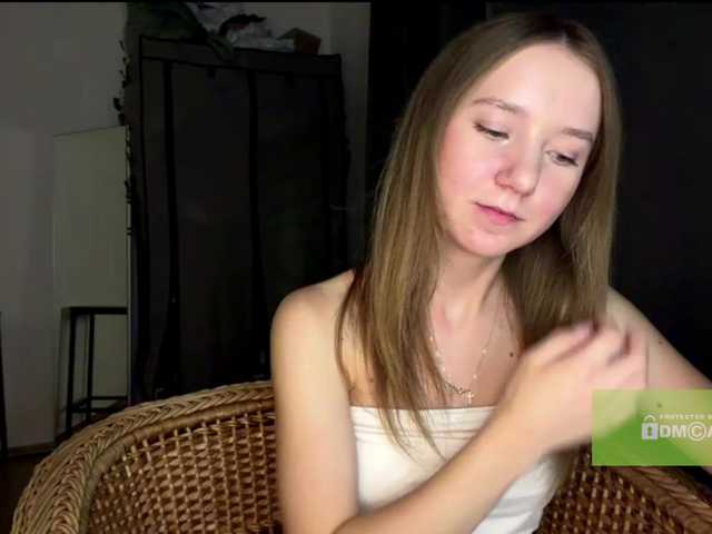 lisasmall live cam on BongaCams