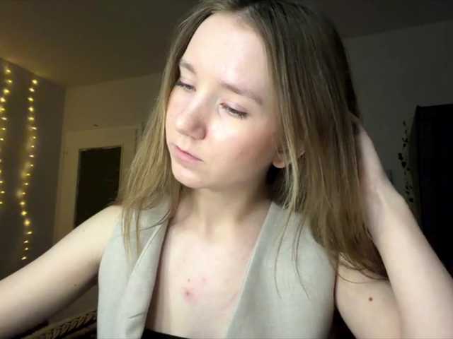 lisasmall live cam on BongaCams