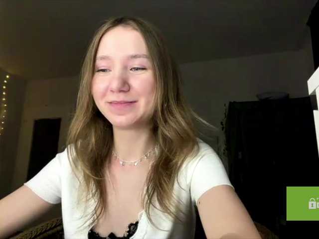 lisasmall live cam on BongaCams