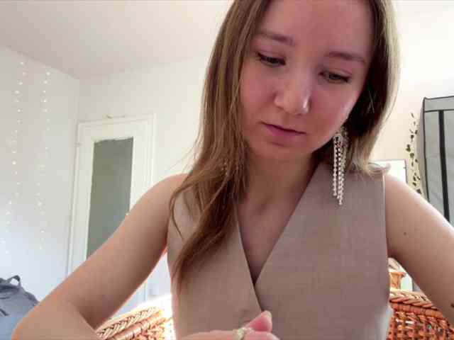 lisasmall webcam