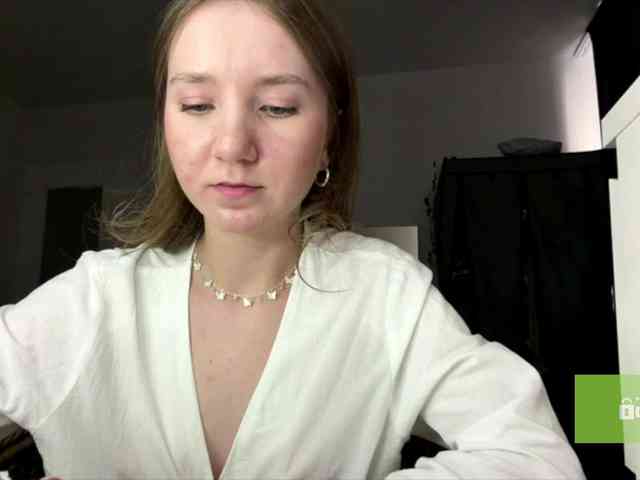 lisasmall Sex Cam Show