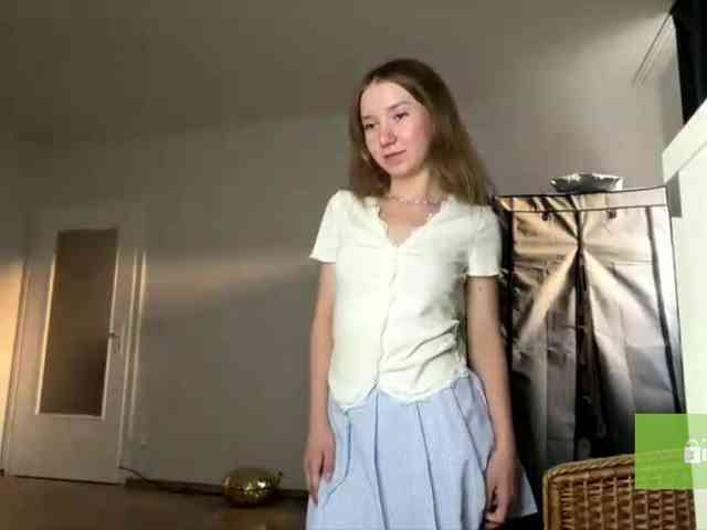lisasmall Sex Cam Show