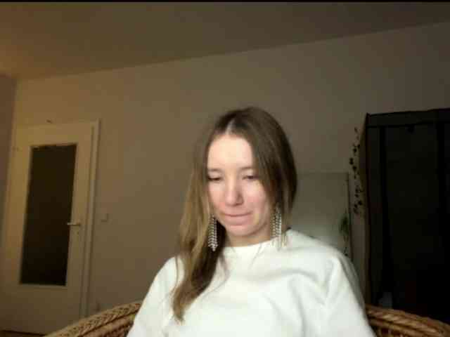 lisasmall Live Webcam on BongaCams