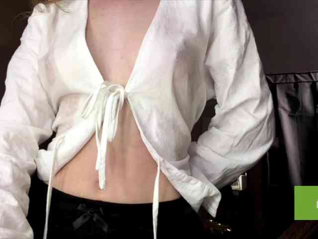 lisasmall webcam