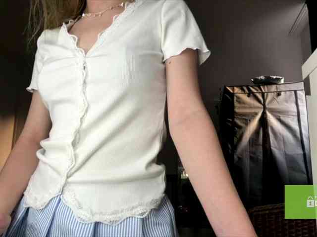 lisasmall Sex Cam Show