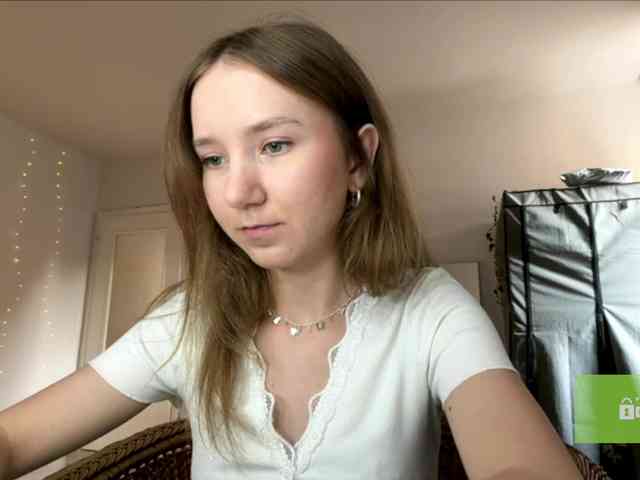lisasmall Sex Cam Show