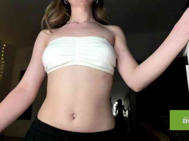 lisasmall Sex Cam Show