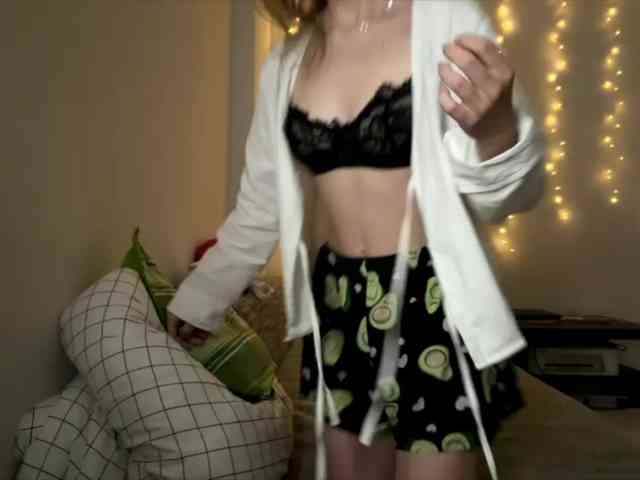 lisasmall Sex Cam Show
