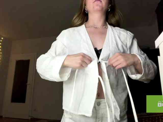 lisasmall Sex Cam Show