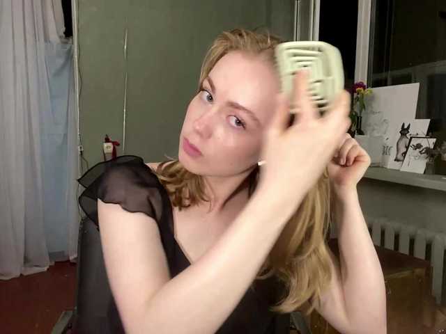 Oxana-3 live cam on BongaCams