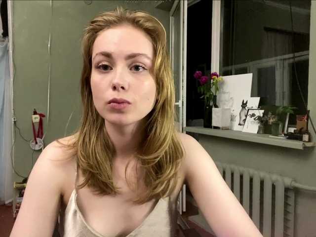 Oxana-3 live cam on BongaCams