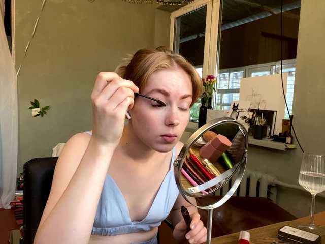 Oxana-3 live cam on BongaCams