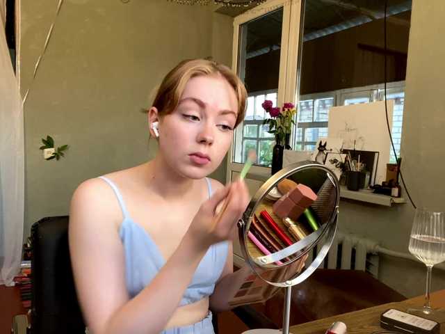 Oxana-3 live cam on BongaCams