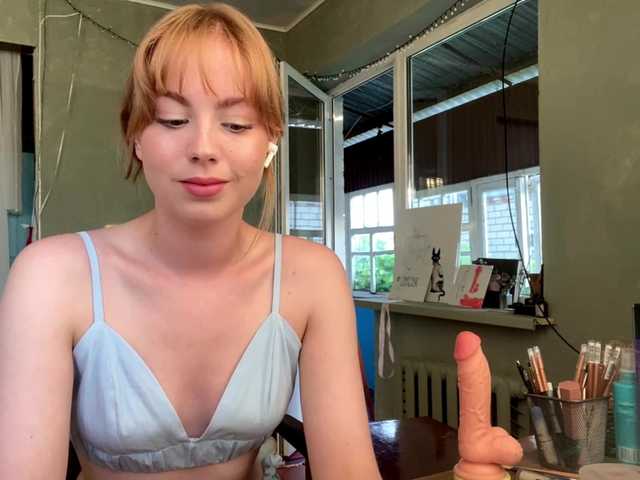 Oxana-3 live cam on BongaCams