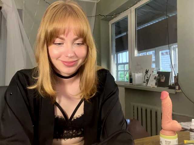 Oxana-3 Live Cam on BongaCams