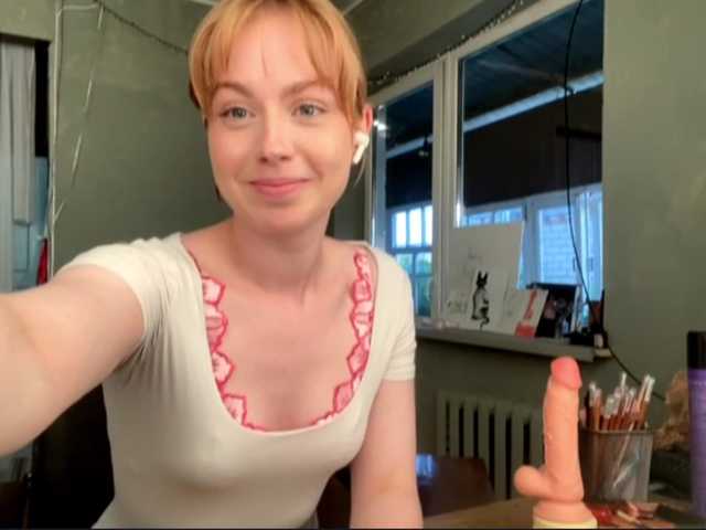 Oxana-3 live cam on BongaCams