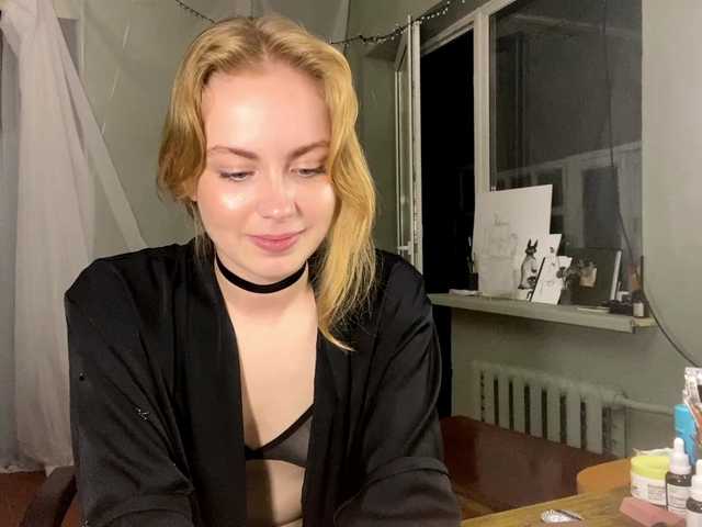 Oxana-3 live cam on BongaCams