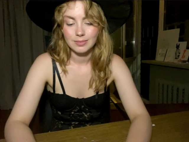 Oxana-3 live webcam show