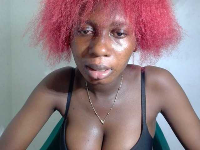 Wetxxpussy live cam on BongaCams