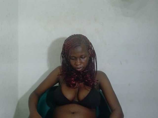wetxxpussy cam belle