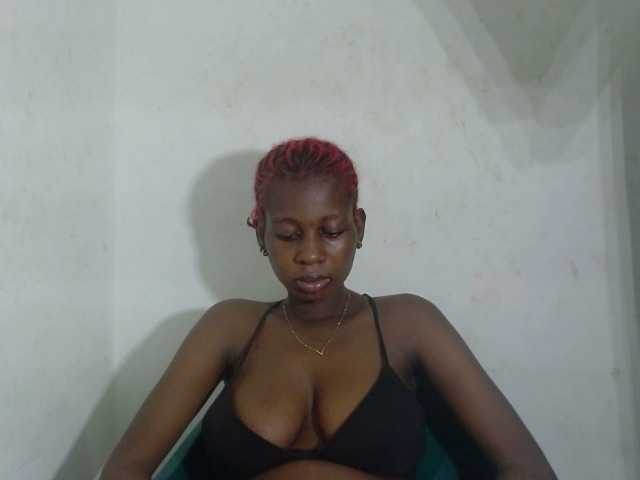 Wetxxpussy live cam on BongaCams