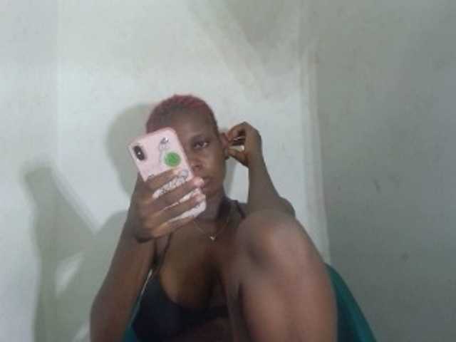 Wetxxpussy live cam on BongaCams