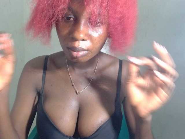 Wetxxpussy live cam on BongaCams