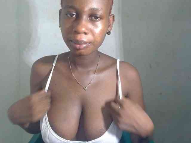 Model: Wetxxpussy