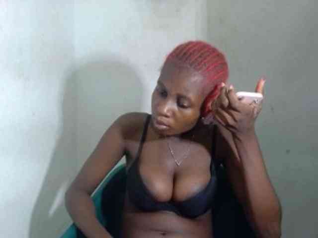 Model: Wetxxpussy