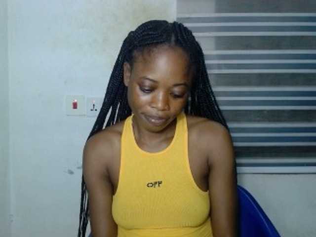 Cherryxxpussy live cam on BongaCams