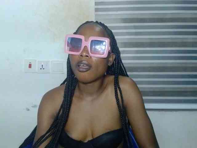 Cherryxxpussy webcam