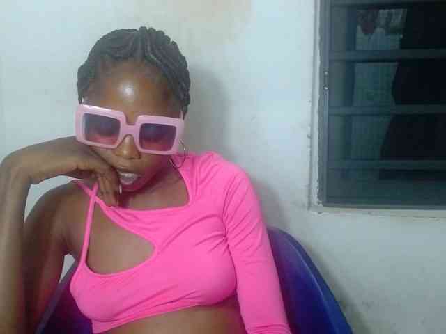 Cherryxxpussy webcam