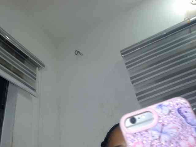 Cherryxxpussy webcam
