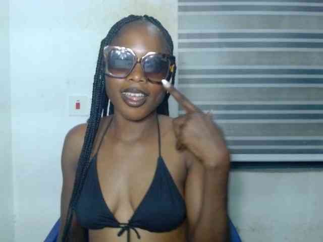 Cherryxxpussy webcam