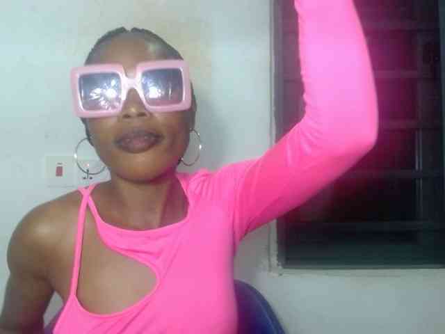 Cherryxxpussy webcam