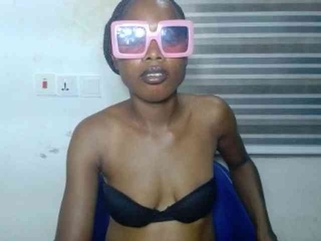 Cherryxxpussy webcam