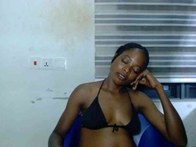 Cherryxxpussy webcam