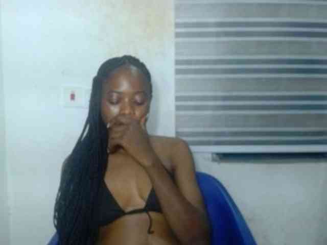 Cherryxxpussy webcam