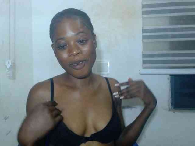 Cherryxxpussy Live Webcam on BongaCams
