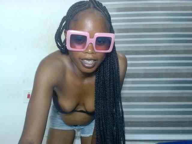 Cherryxxpussy webcam