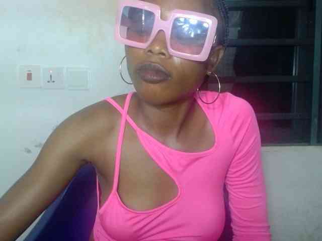 Cherryxxpussy webcam