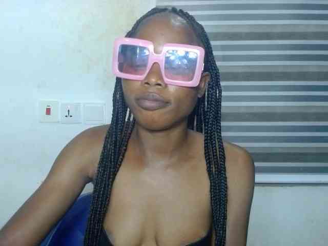 Cherryxxpussy webcam