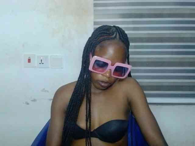 Cherryxxpussy webcam