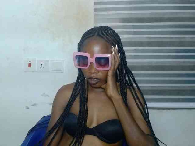 Cherryxxpussy webcam