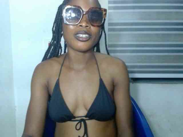 Cherryxxpussy webcam